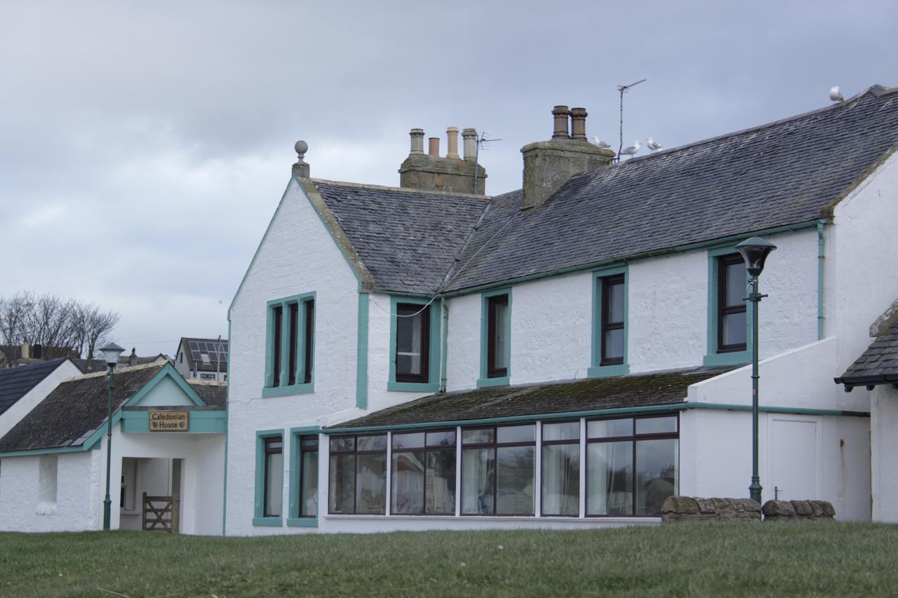 Bed and Breakfast Caledonian House Portmahomack Екстер'єр фото