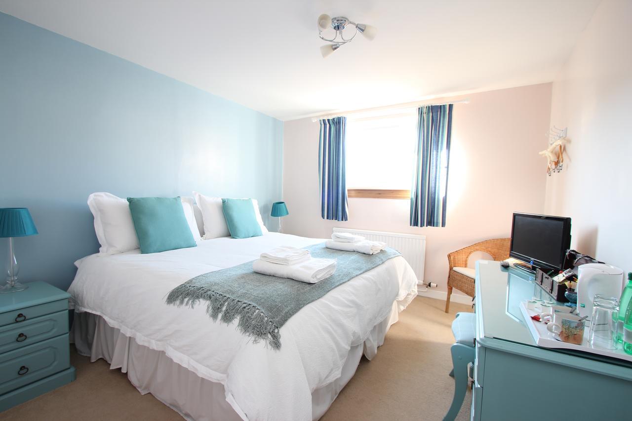 Bed and Breakfast Caledonian House Portmahomack Екстер'єр фото